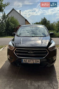Внедорожник / Кроссовер Ford Escape 2019 в Днепре