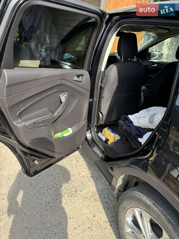 Внедорожник / Кроссовер Ford Escape 2019 в Днепре