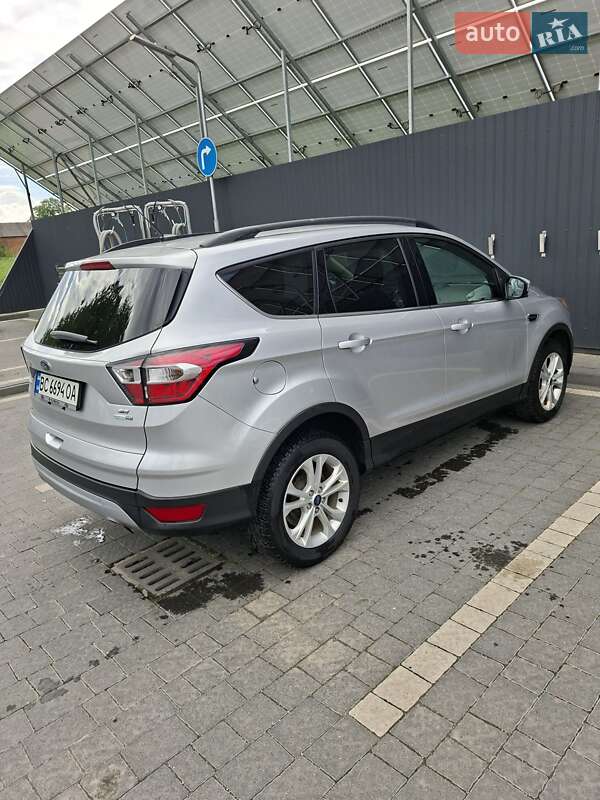 Внедорожник / Кроссовер Ford Escape 2018 в Самборе фото 16 Внедорожник / Кроссовер Ford Escape 2018 в Самборе