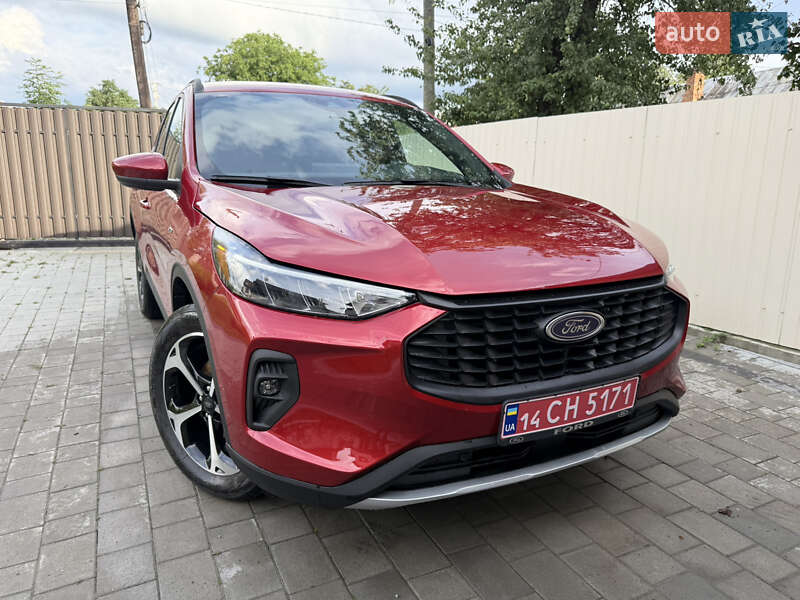 Внедорожник / Кроссовер Ford Escape 2025 в Ивано-Франковске
