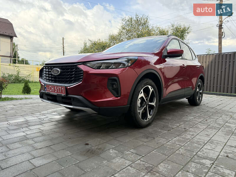Внедорожник / Кроссовер Ford Escape 2025 в Ивано-Франковске