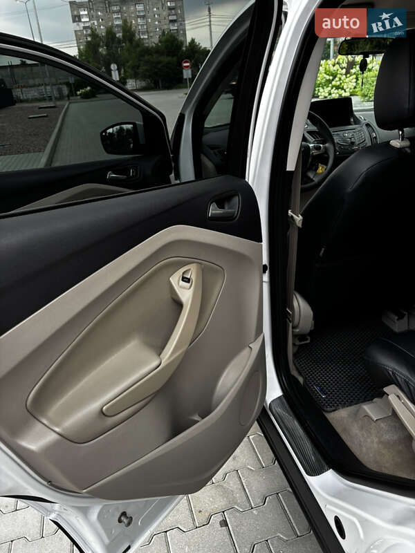 Внедорожник / Кроссовер Ford Escape 2012 в Ярмолинцах фото 35 Внедорожник / Кроссовер Ford Escape 2012 в Ярмолинцах