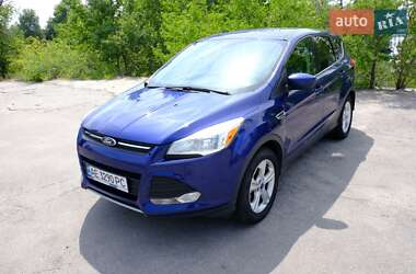 Внедорожник / Кроссовер Ford Escape 2016 в Днепре