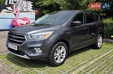 Внедорожник / Кроссовер Ford Escape 2017 в 