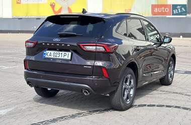 Внедорожник / Кроссовер Ford Escape 2023 в 