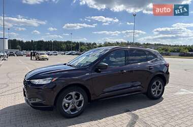 Внедорожник / Кроссовер Ford Escape 2023 в 