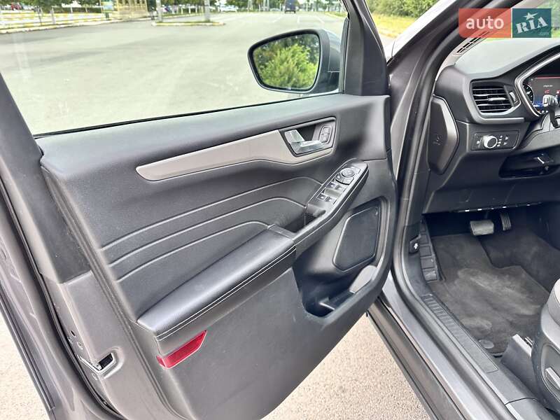 Внедорожник / Кроссовер Ford Escape 2021 в Киеве фото 13 Внедорожник / Кроссовер Ford Escape 2021 в Киеве