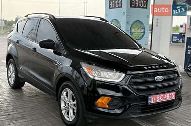 Внедорожник / Кроссовер Ford Escape 2017 в Днепре