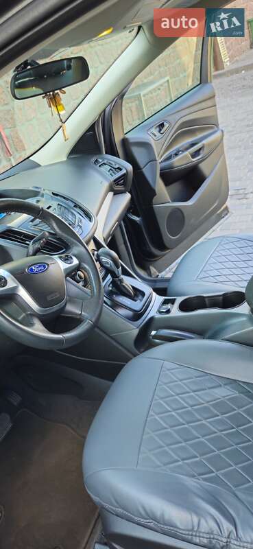 Внедорожник / Кроссовер Ford Escape 2014 в Кропивницком