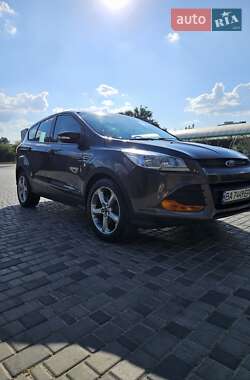 Внедорожник / Кроссовер Ford Escape 2014 в 