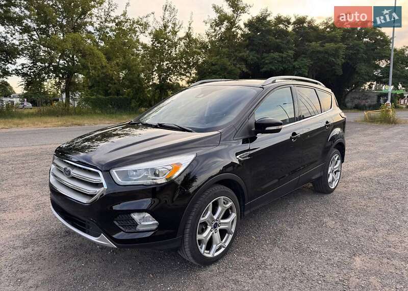 Внедорожник / Кроссовер Ford Escape 2019 в Жовкве