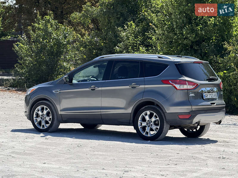Внедорожник / Кроссовер Ford Escape 2014 в Запорожье
