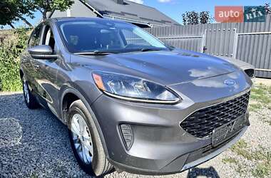 Внедорожник / Кроссовер Ford Escape 2021 в Киеве
