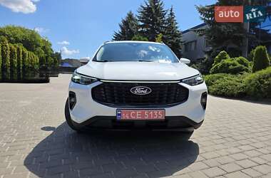 Внедорожник / Кроссовер Ford Escape 2023 в 
