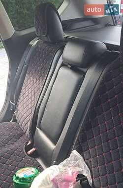 Внедорожник / Кроссовер Ford Escape 2016 в 