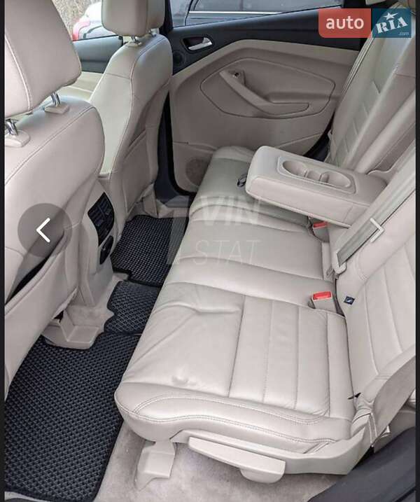 Внедорожник / Кроссовер Ford Escape 2016 в Киеве