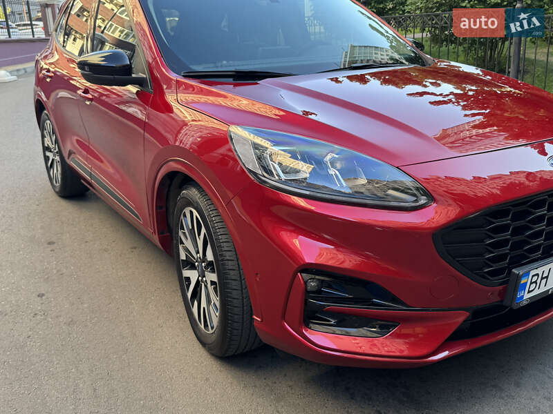 Внедорожник / Кроссовер Ford Escape 2020 в Одессе