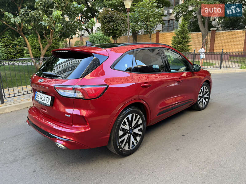 Внедорожник / Кроссовер Ford Escape 2020 в Одессе