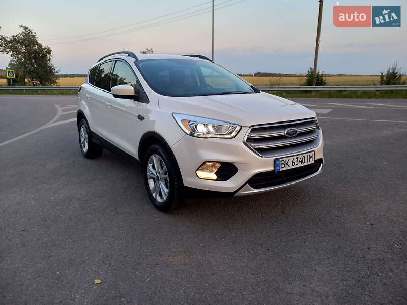 Внедорожник / Кроссовер Ford Escape 2018 в Могилев-Подольске фото 19 Внедорожник / Кроссовер Ford Escape 2018 в Могилев-Подольске