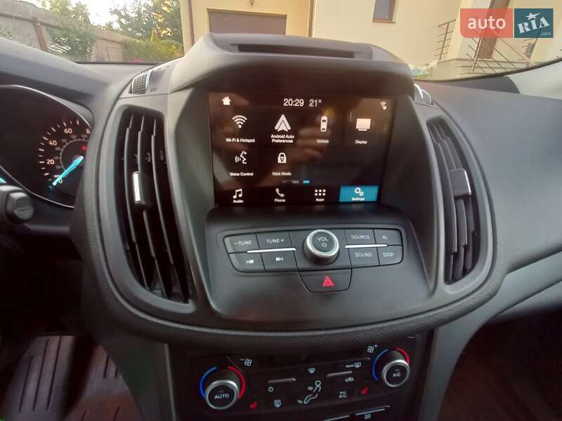 Внедорожник / Кроссовер Ford Escape 2018 в Львове