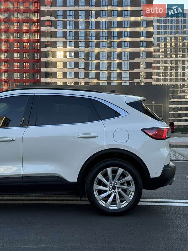 Внедорожник / Кроссовер Ford Escape 2021 в Киеве фото 8 Внедорожник / Кроссовер Ford Escape 2021 в Киеве