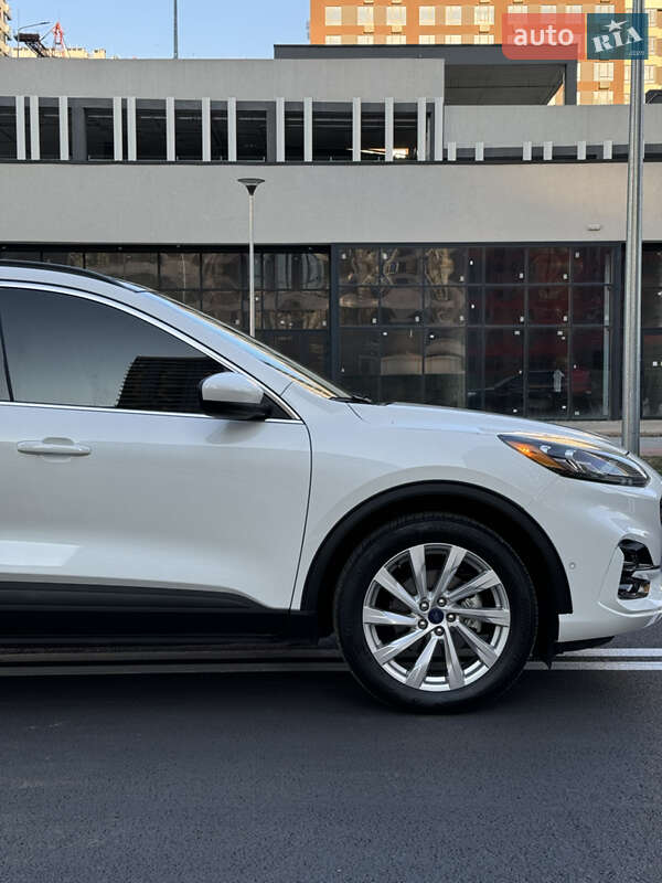 Внедорожник / Кроссовер Ford Escape 2021 в Киеве фото 21 Внедорожник / Кроссовер Ford Escape 2021 в Киеве