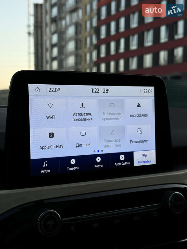 Внедорожник / Кроссовер Ford Escape 2021 в Киеве