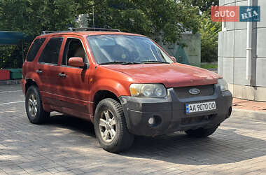 Позашляховик / Кросовер Ford Escape 2006 в Києві