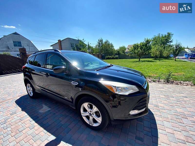 Внедорожник / Кроссовер Ford Escape 2016 в Кременчуге