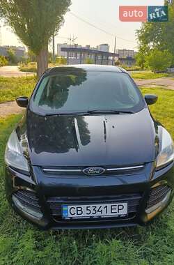 Внедорожник / Кроссовер Ford Escape 2015 в 