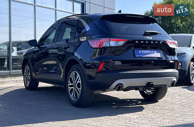 Внедорожник / Кроссовер Ford Escape 2020 в 