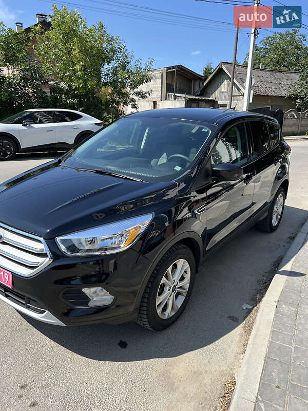 Внедорожник / Кроссовер Ford Escape 2019 в Ивано-Франковске фото 8 Внедорожник / Кроссовер Ford Escape 2019 в Ивано-Франковске