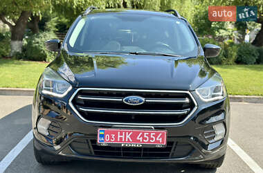 Внедорожник / Кроссовер Ford Escape 2017 в 