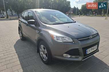 Внедорожник / Кроссовер Ford Escape 2014 в 
