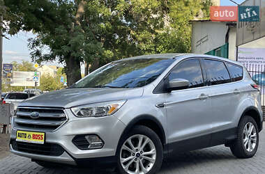 Позашляховик / Кросовер Ford Escape 2017 в Миколаєві