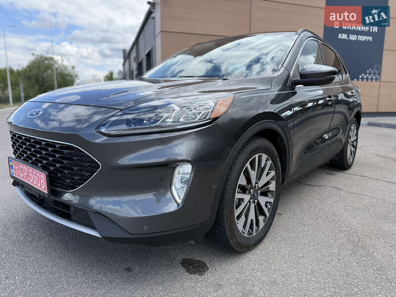 Внедорожник / Кроссовер Ford Escape 2020 в Днепре
