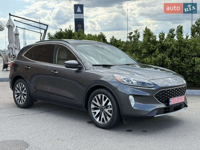 Внедорожник / Кроссовер Ford Escape 2020 в Днепре