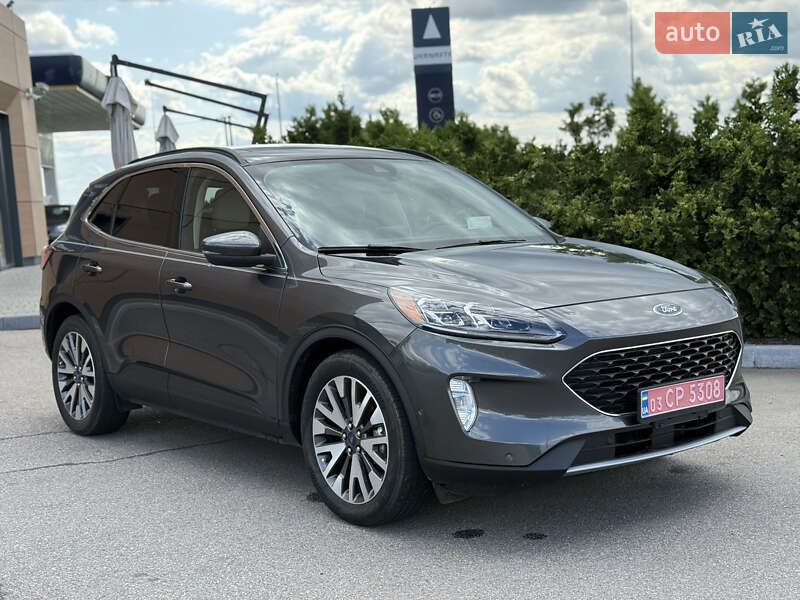 Внедорожник / Кроссовер Ford Escape 2020 в Днепре