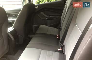 Внедорожник / Кроссовер Ford Escape 2013 в 