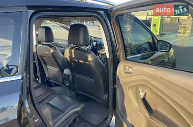 Внедорожник / Кроссовер Ford Escape 2014 в 