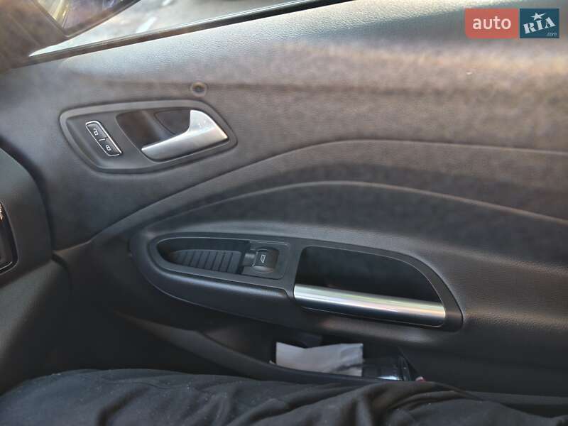 Внедорожник / Кроссовер Ford Escape 2014 в Одессе