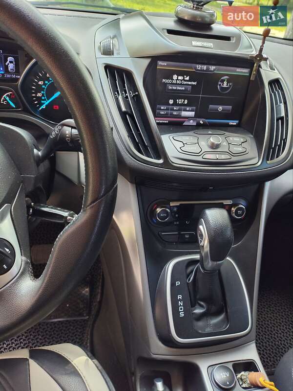 Внедорожник / Кроссовер Ford Escape 2013 в Киеве