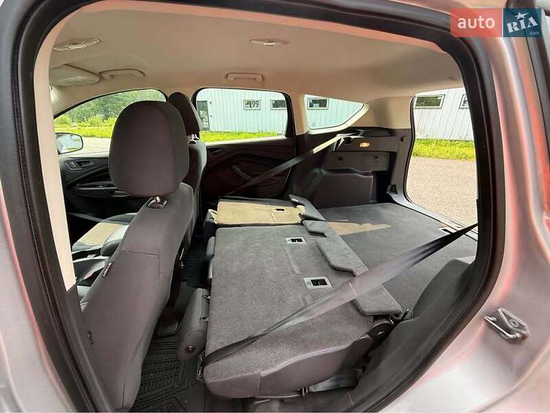 Внедорожник / Кроссовер Ford Escape 2015 в Виннице