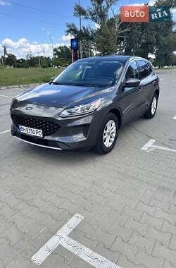 Внедорожник / Кроссовер Ford Escape 2020 в Киеве