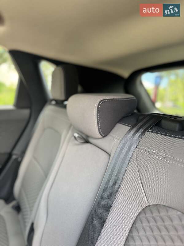 Внедорожник / Кроссовер Ford Escape 2020 в Киеве