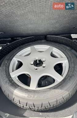 Внедорожник / Кроссовер Ford Escape 2020 в 