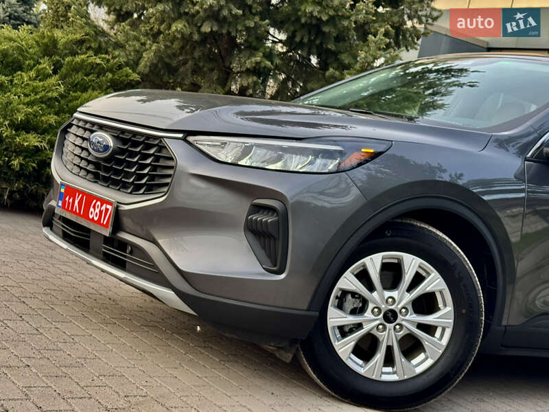 Внедорожник / Кроссовер Ford Escape 2023 в Днепре