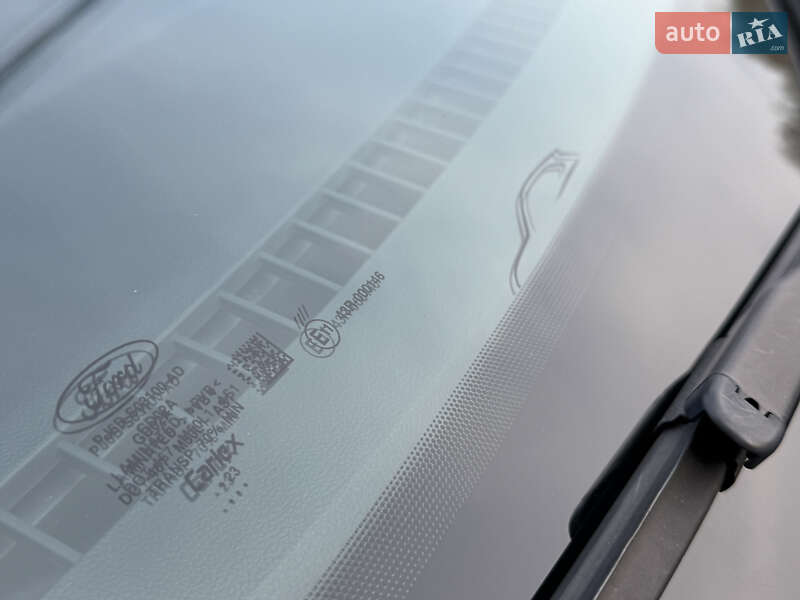 Внедорожник / Кроссовер Ford Escape 2023 в Днепре