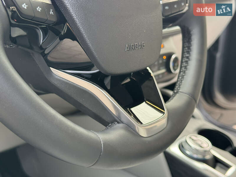 Внедорожник / Кроссовер Ford Escape 2023 в Днепре