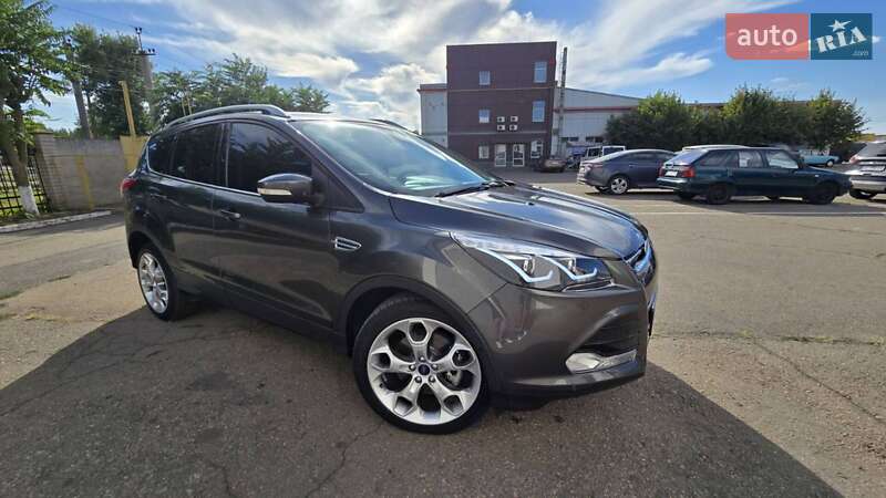 Внедорожник / Кроссовер Ford Escape 2014 в Кривом Роге